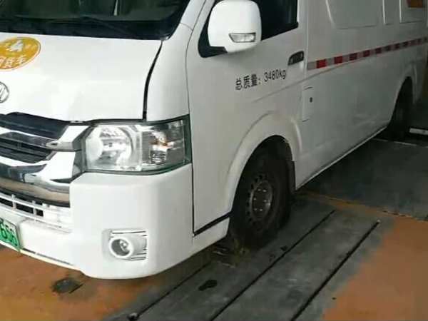 72英寸底盤測功機(jī)